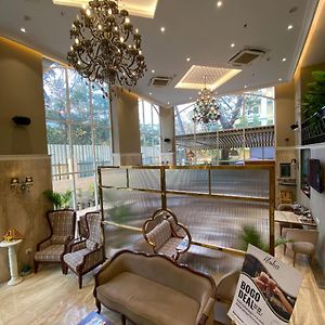 Hotel Mumbai House Mindspace Malad